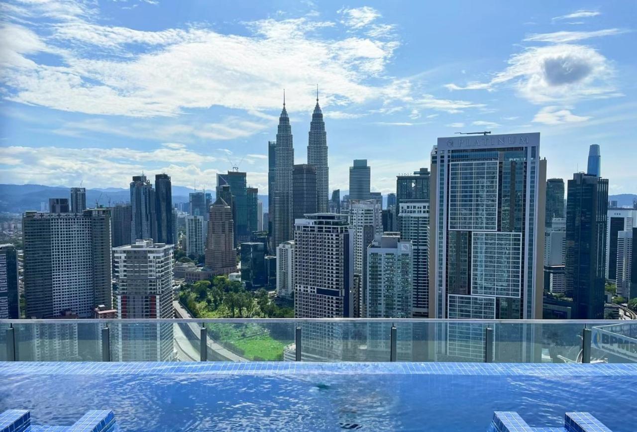 The Luxe By Infinitum Suites Kuala Lumpur Exterior photo